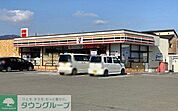 セブンイレブン垂井町宮代店 徒歩5分。 400m