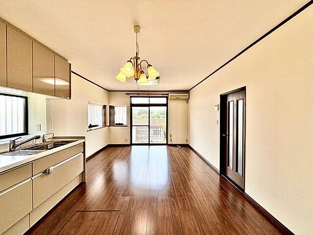 リビング/ダイニング 高崎市新後閑町