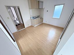 グレイスキゲツ 202 2階3DKのリビング/ダイニング