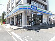スリーエフ　笠間店（638m）