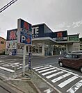 クリエイトエス・ディー戸塚下郷店（599m）