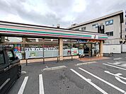 セブン-イレブン 門司大里戸ノ上1丁目店 徒歩11分。 840m