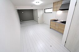 イリスコート香里園III 1階1LDKのリビング/ダイニング