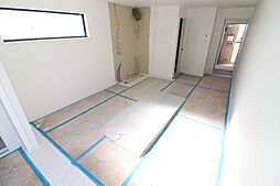 イリスコート香里園III 1階1LDKのリビング/ダイニング