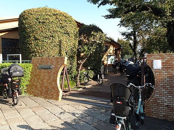 八幡幼稚園 1...