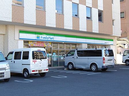 ファミリーマート関町北5丁目店 480m