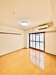 名古屋市営東山線 伏見駅 徒歩2分の賃貸マンション 5階ワンルームのリビング/ダイニング