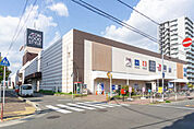 イオンスタイル名古屋則武 682m