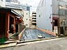 外観：【内外観】お住まい探しは、物件そのものだけでなく、前面道路や土地の形状、敷地間口、周辺環境も重要です。