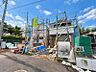 外観：【外観】閑静な住宅地に馴染む落ち着いた色合いの贅沢な空間！！毎日のお散歩も快適なエリア！