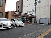 セブンイレブン 本庄南口店 徒歩6分。 470m