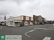 新鮮食材市場ビッグマーケット 本庄鮮魚 徒歩18分。 1380m