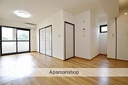 クイーンヒル赤坂 4階2LDKのリビング/ダイニング