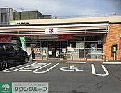セブンイレブン深谷上柴西店 徒歩8分。 600m