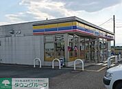 ミニストップ岡部榛沢店 徒歩33分。 2570m