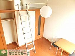 レオパレスデイジー上並榎 1階1Kのリビング/ダイニング