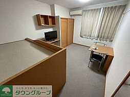 レオパレスファイナルイーリス 1階1Kのリビング/ダイニング