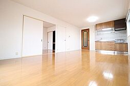 ローズウィング参番館 2階2LDKのリビング/ダイニング