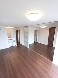 ルビー　Ｂ 2階2LDKのリビング/ダイニング