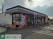 セブンイレブン前橋富士見原之郷店 徒歩9分。 710m