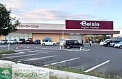 ベイシアスーパーマーケット深谷国済寺店 徒歩17分。 1290m