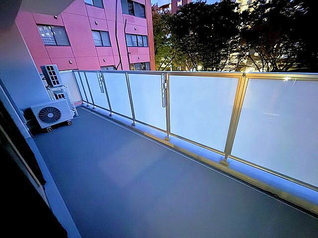 バルコニー