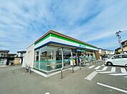 ファミリーマート仙台東中田四丁目店 徒歩5分。 390m