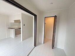 ララ・ポート 203 2階1LDKのリビング/ダイニング