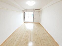 エクセレント　ジール　V 302 3階1Kのリビング/ダイニング