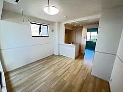 アゼイリア　ヒル 302 3階1LDKのリビング/ダイニング