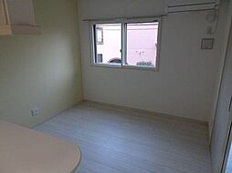 オハアスール 205 2階1LDKのリビング/ダイニング