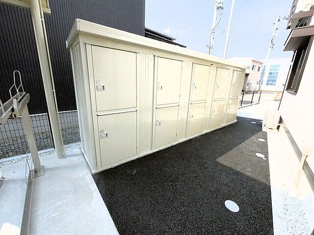 その他