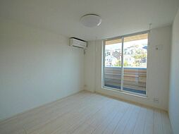 ジオ旭ケ丘 202 2階1LDKのリビング/ダイニング