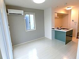 ティエドール　Ａ 203 2階1LDKのリビング/ダイニング