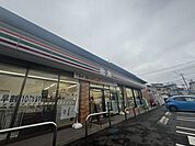 セブンイレブン仙台岩切稲荷東店 徒歩3分。 210m