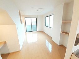 ショコラI 104 1階1LDKのリビング/ダイニング