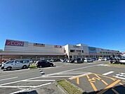 イオンスーパーセンター鈎取店 徒歩25分。 1930m