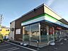 周辺：徒歩4分。ファミリーマート滝川大町4丁目店 250m