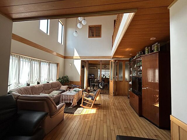 リビング/ダイニング 杵築市大字熊野主要地