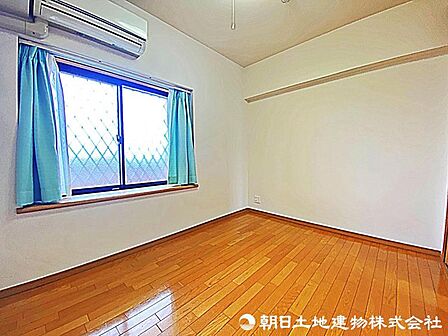お陽さまの光をさわやかな風をたっぷりとりこめます。