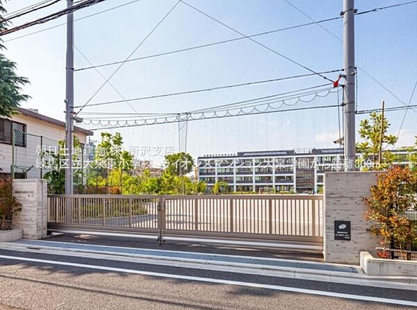 周辺を拡大表示