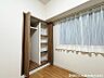 収納：収納充実の住まいは、日々増えていく荷物もすっきり片付けられますね。