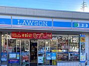 ローソン駒岡1丁目店 徒歩5分。 350m