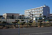 菊川市立加茂小学校（186m）