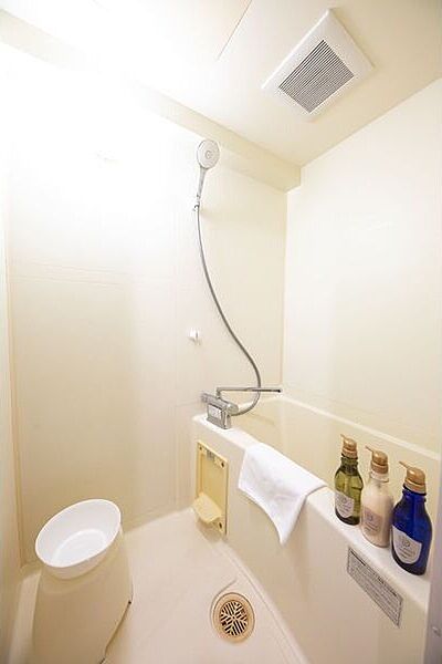 シャワールーム