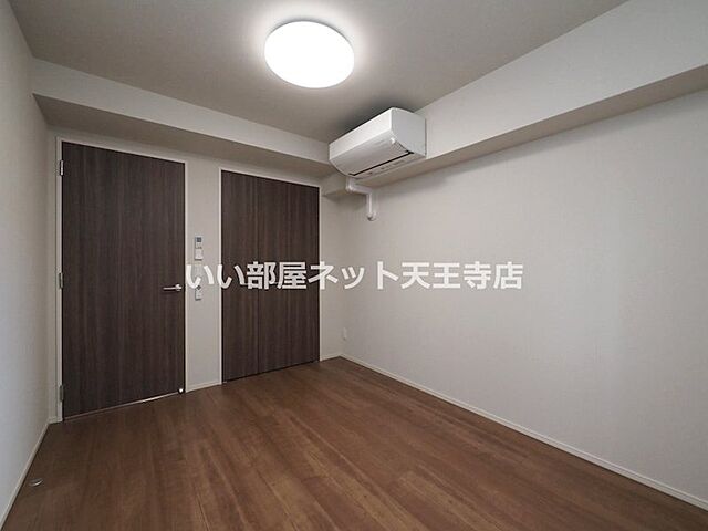 寝室