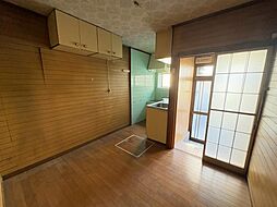 居間