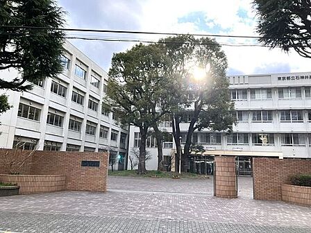 東京都立石神井高等学校 870m