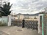 周辺：長森北小学校 950m
