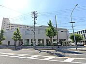 京都銀行山科中央支店 440m